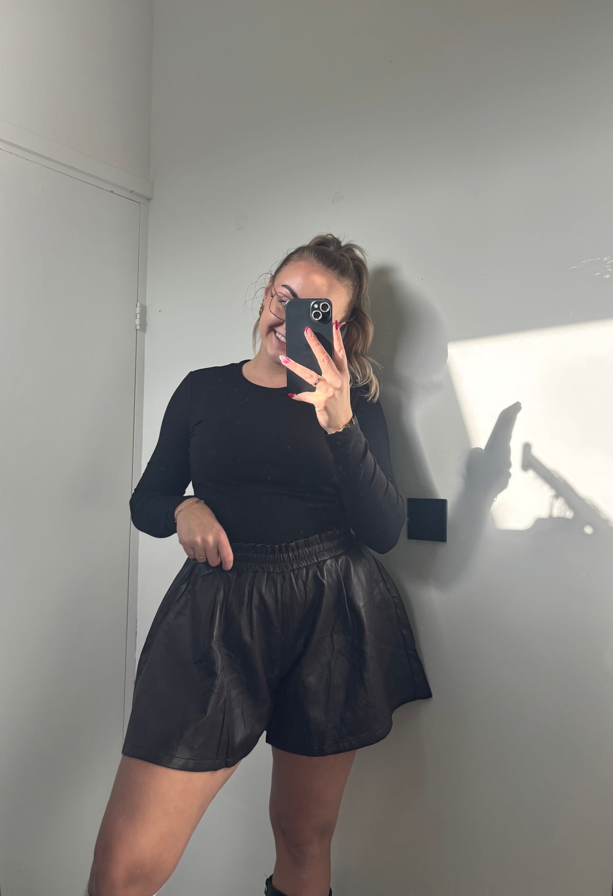 Leren short